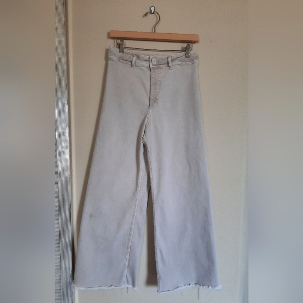 Women's Zara Wide-Leg Cream Jeans Crop Minimalist Capsule